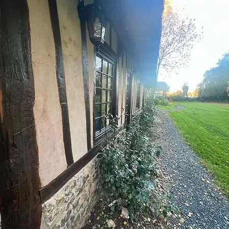 Le Pot D'etain Nyaraló