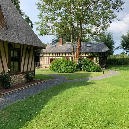 Le Pot D'etain Fort-Moville