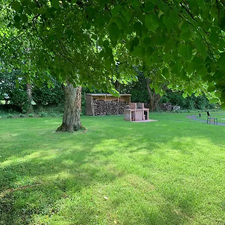 Le Pot D'etain Nyaraló Fort-Moville