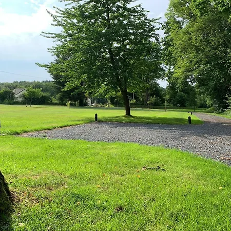 Le Pot D'etain Nyaraló