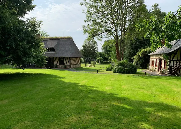 Le Pot D'etain Fort-Moville